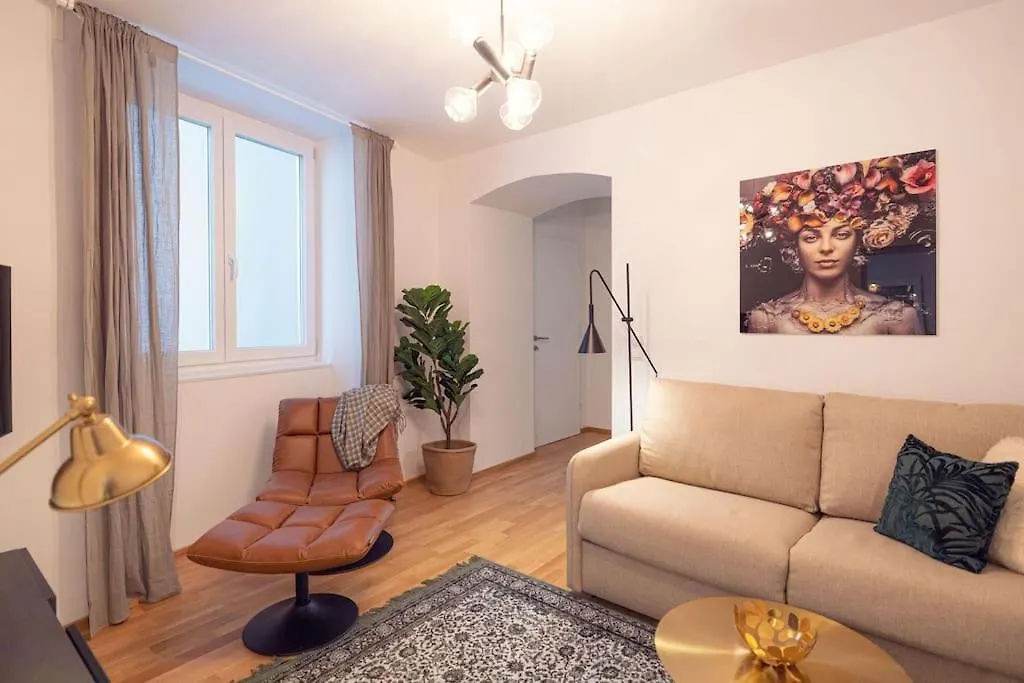 Ideal For Families & Mid-Term-Stays Vienna Apartment